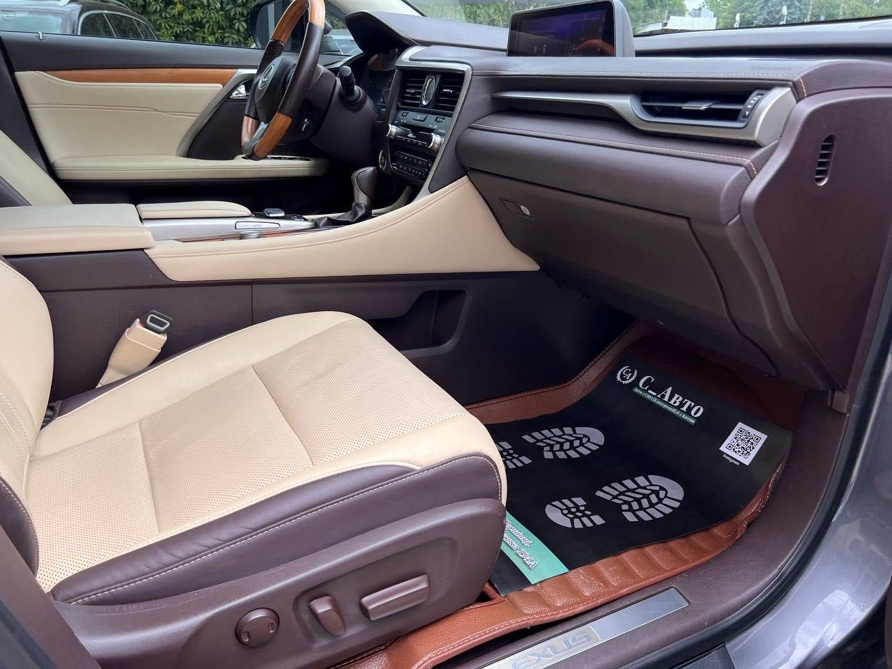 Lexus RX 350 в кредит без авансу