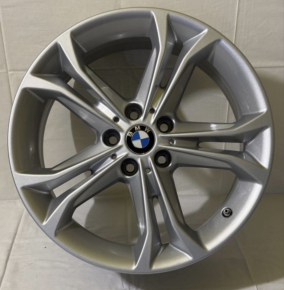 BMW 4xOryginalne felgi 7x18'' ET22 5x112