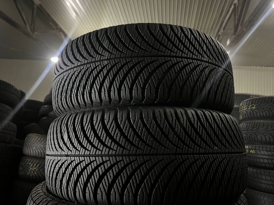 Автошини зимові GOOD YEAR 195/50/15 (2 шт) Резина,Колеса,Гума,Скати,Ши