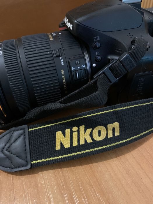 Фотоапарат Nikon D5100