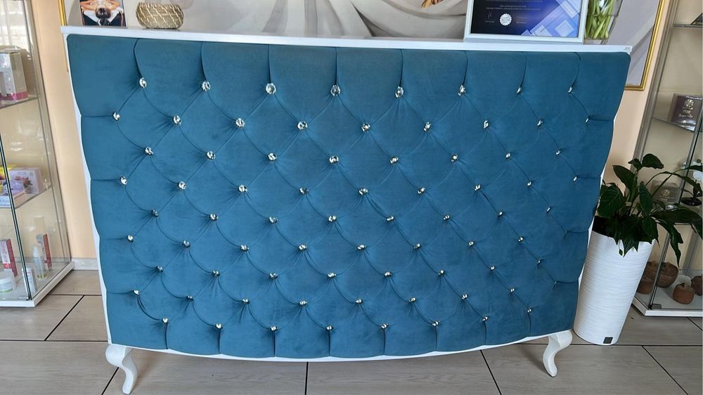 Sprzedam recepcje i sofe