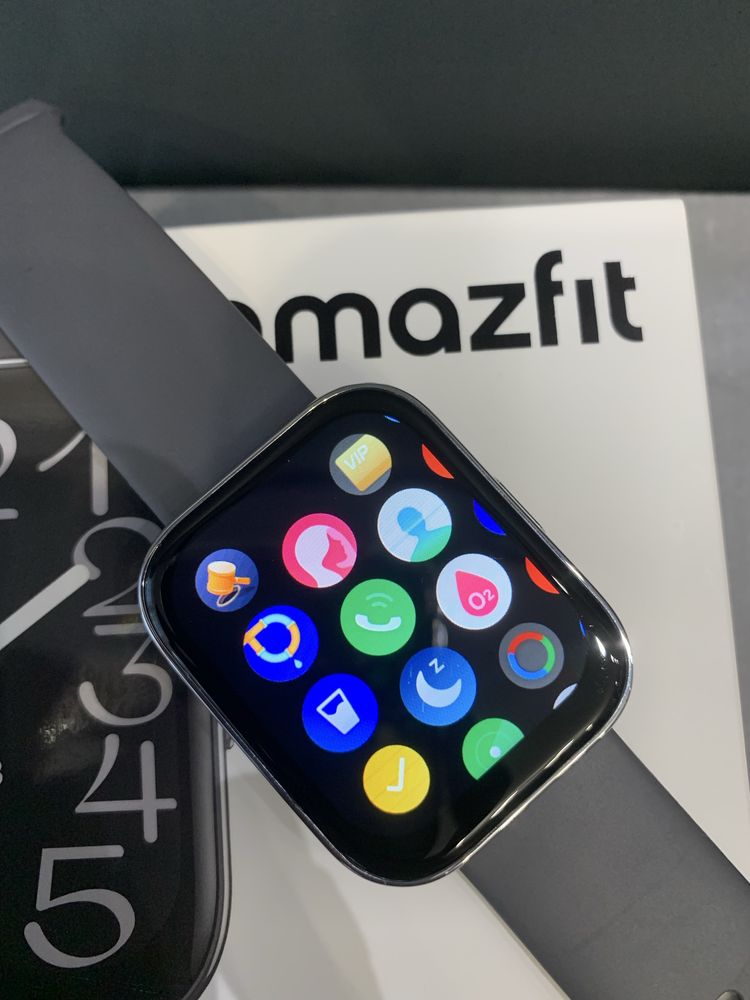 Смарт-годинник Amazfit Bip 5 Unity