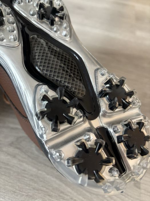 Sapatos de Golfe - Tamanho 40