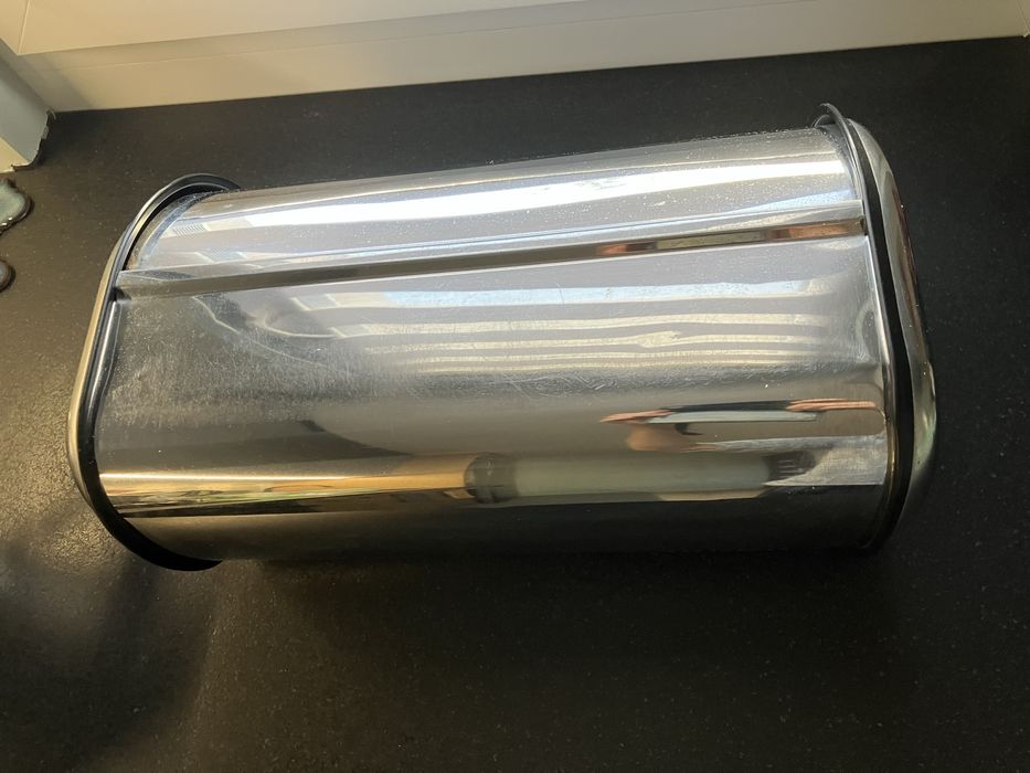 Chlebak metalowy pojemnik na chleb