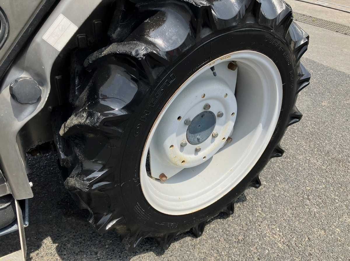 Traktor Iseki TG27F