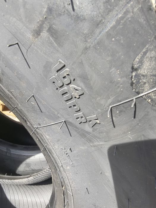 Шини колеса резина 385/65/ 55R22.5 164J WInda/Boto BT267