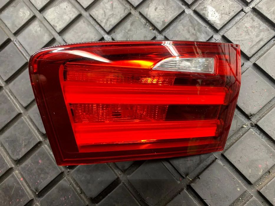 LAMPA TYLNA PRAWA BMW 5 F11 2009-2013 KOMBI NOWA