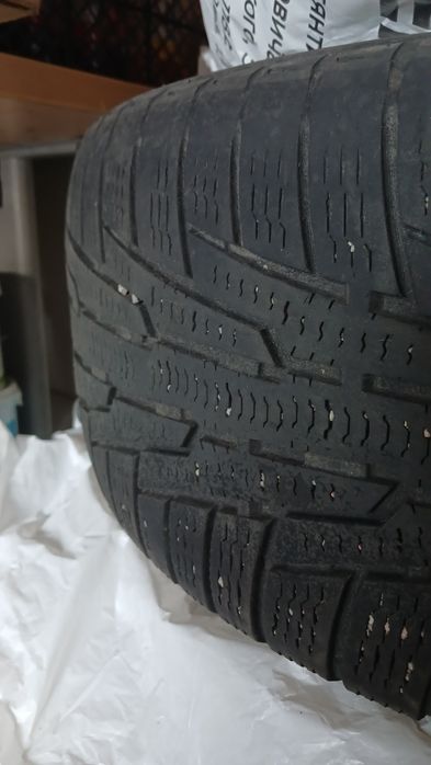 Продам резину , шини зима. 225-55-17