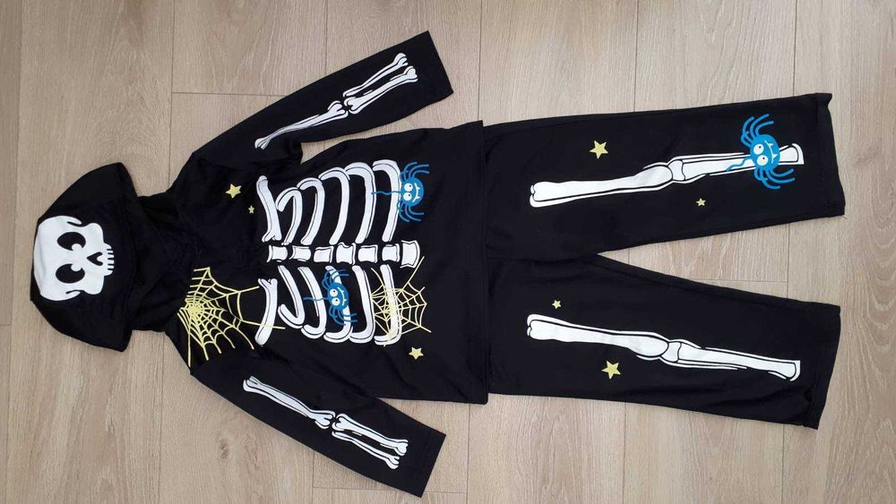 Strój na halloween, 3-4 lata