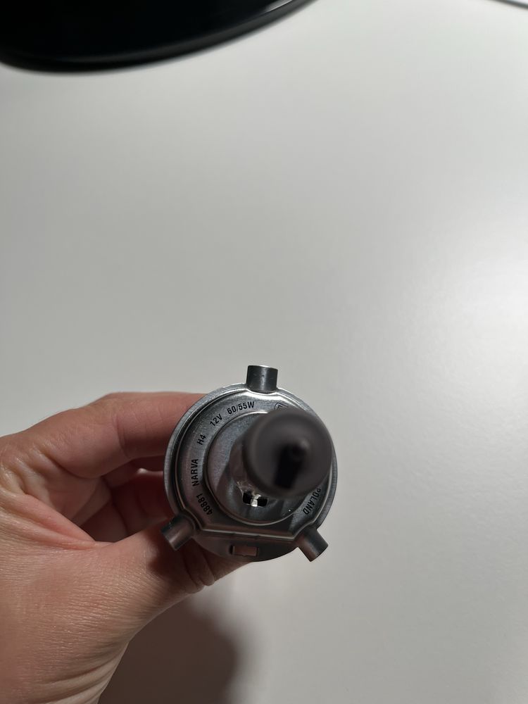 Żarówki H4 12 V 60/55 W - 2 sztuki
