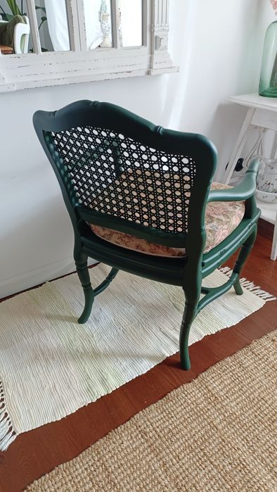 Fotel drewniany krzesło