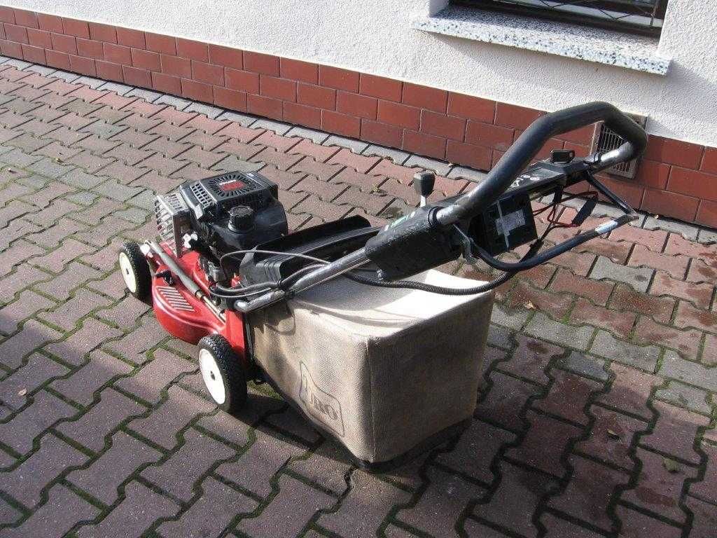 Kosiarka TORO z koszem B&S