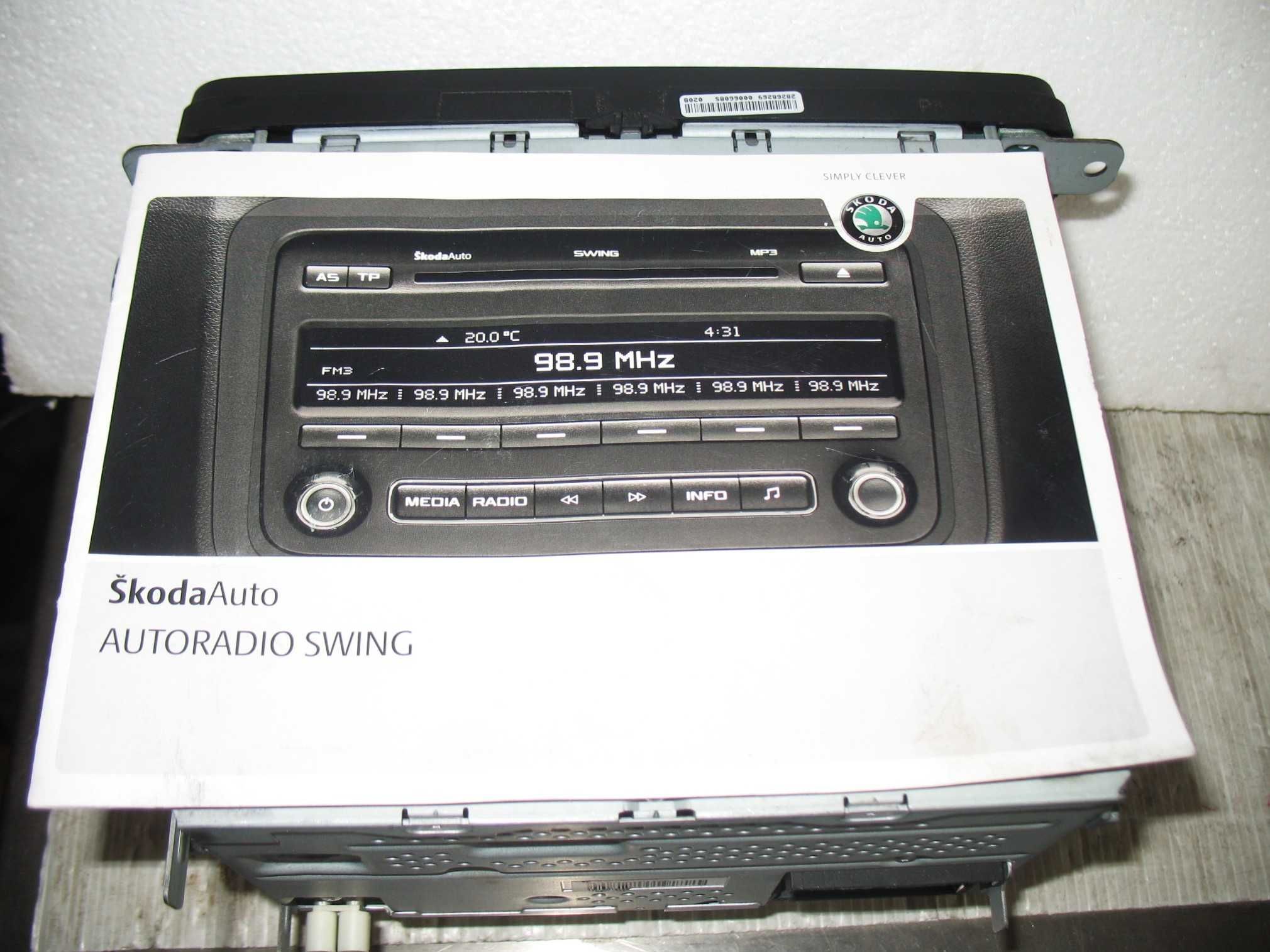 Radio Swing Skoda Fabia II Lift z kodem Ładne