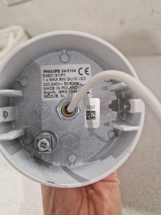 Fugato reflektor punktowy 50631/31/P7 Philips Hue