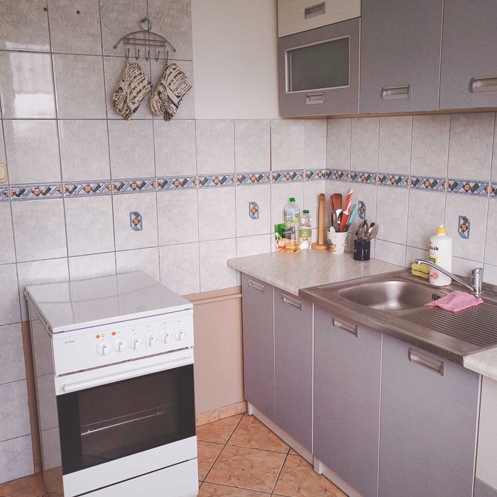 oferuję do wynajęcia pokój jednoosobowy