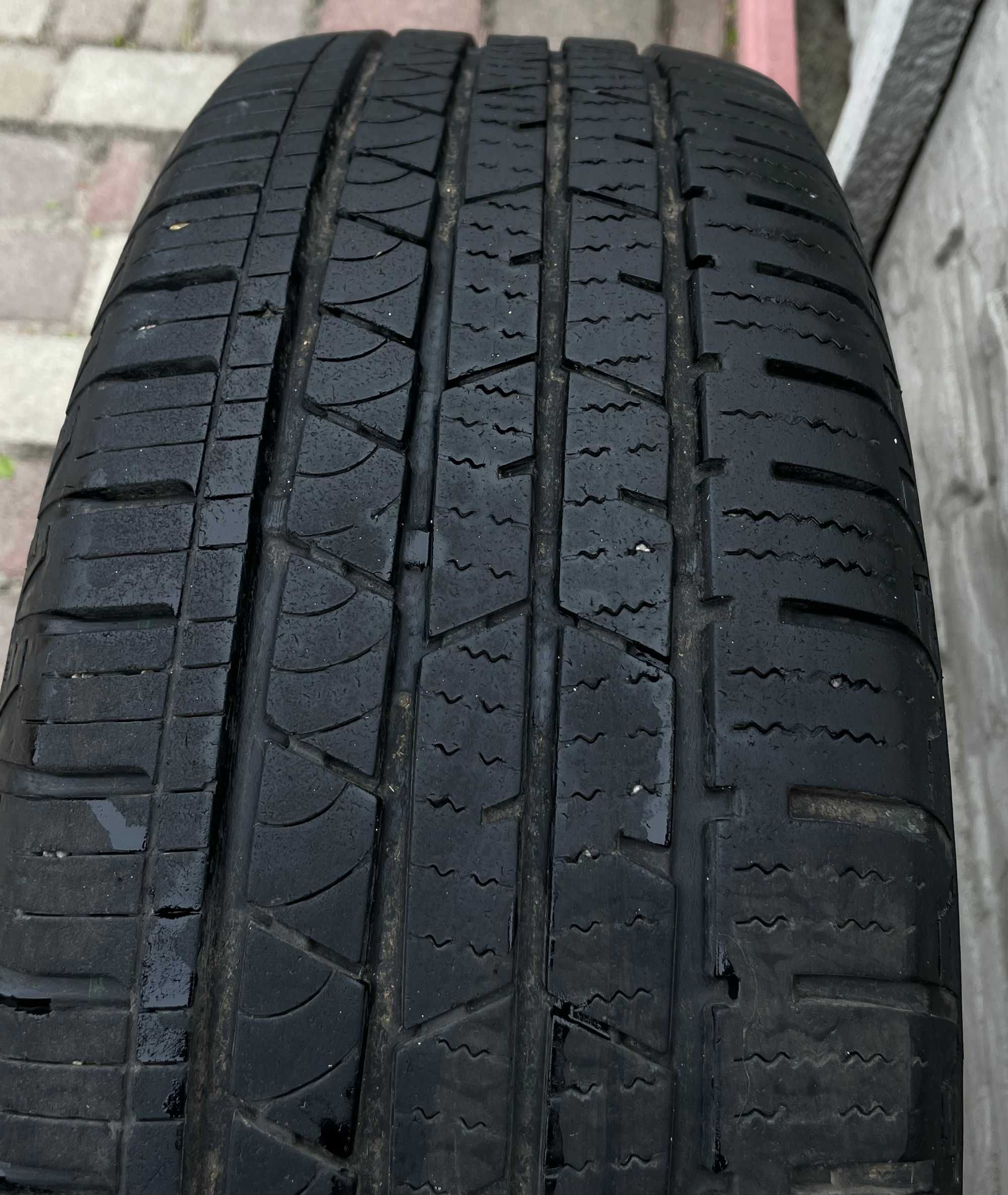 215/65 R16 98H CONTINENTAL Cross Contact Шини
