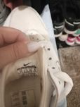 Tênis Nike hurache brancos