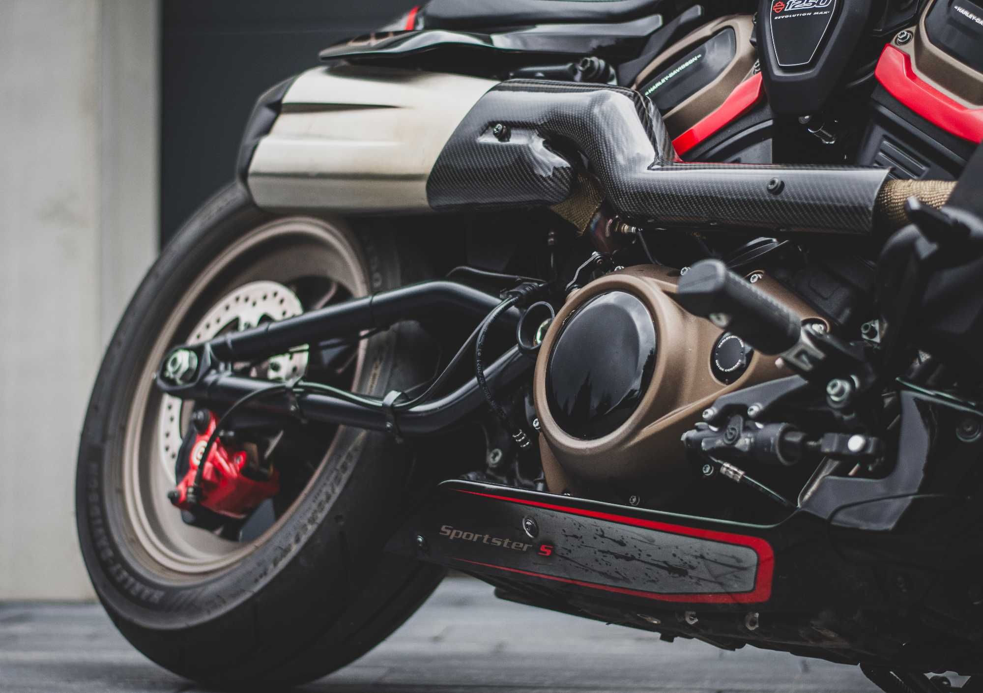 Harley Sportster S 2021 Custom (zamiana na turystyk)