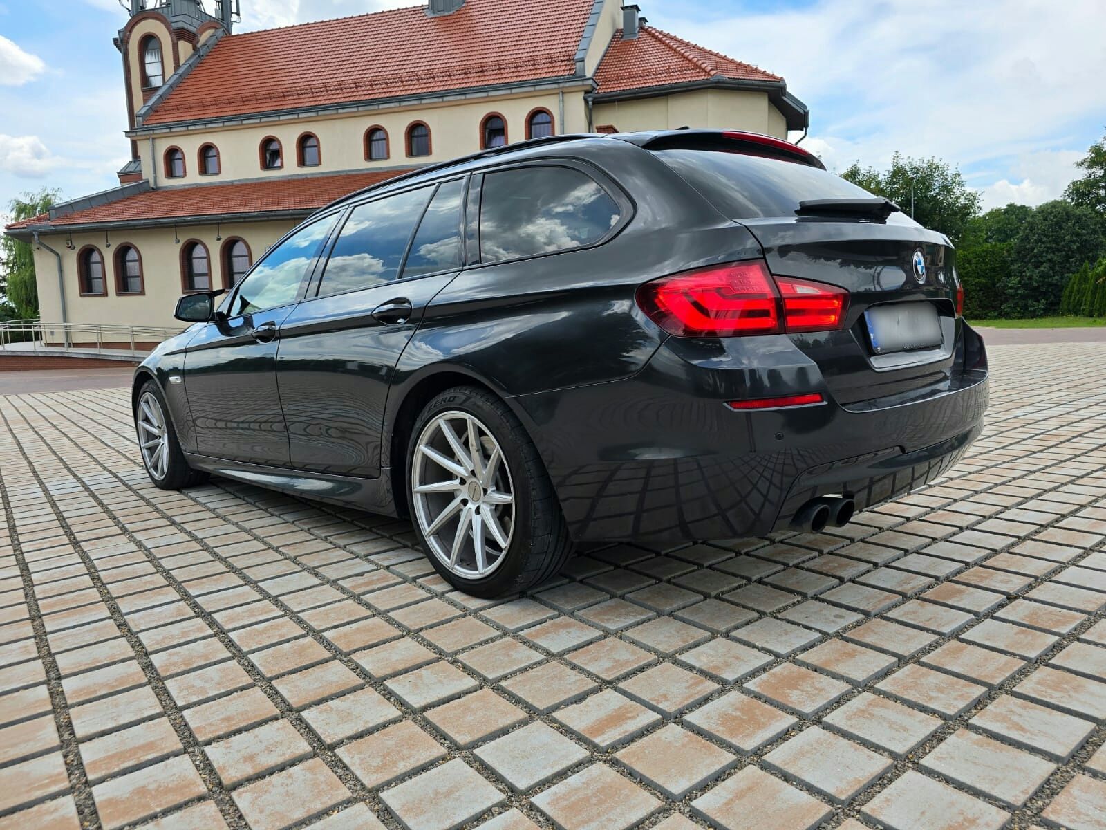 BMW F11 M-Pakiet 3.0D 258KM X-Drive~Bixenon~Navi~Alcantara~Zadbana~