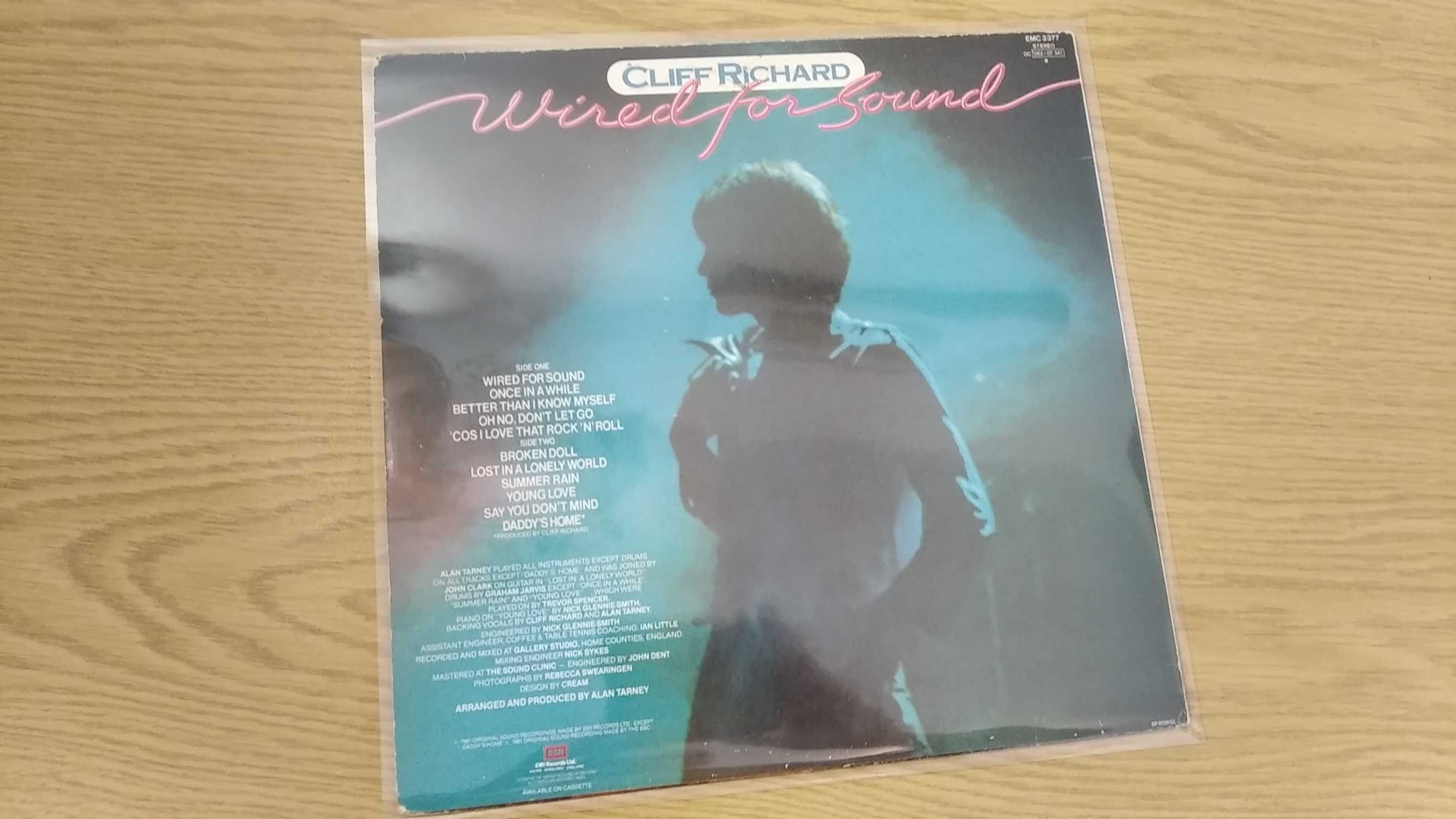 Winyl Cliff Richard Wired for sound EX