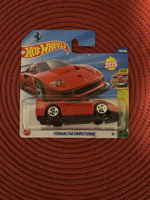 Hot Wheels Ferrari F40 Competizione