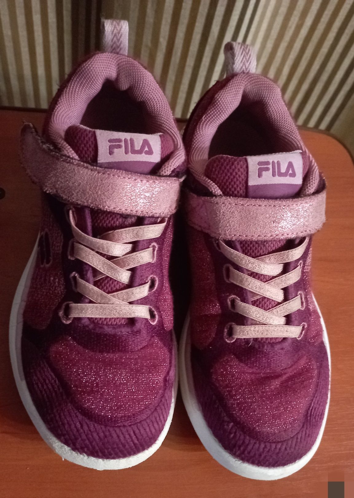 Кросівки   Fila.