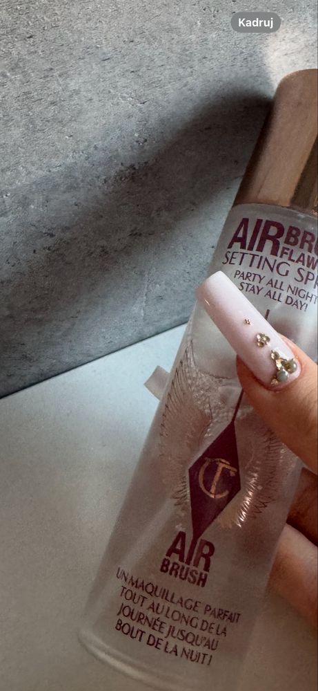 setting spray charlotte tilbury