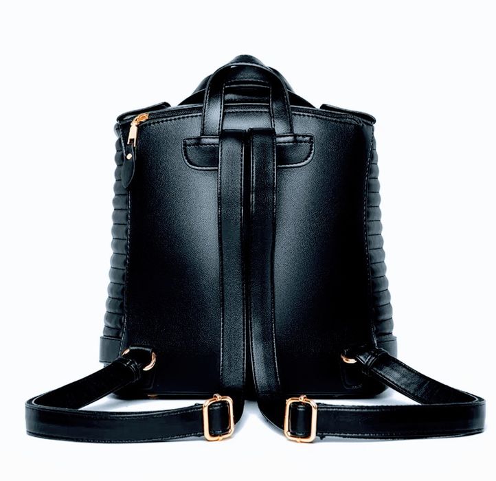 Designerski czarny plecak skórzany jak ramoneska