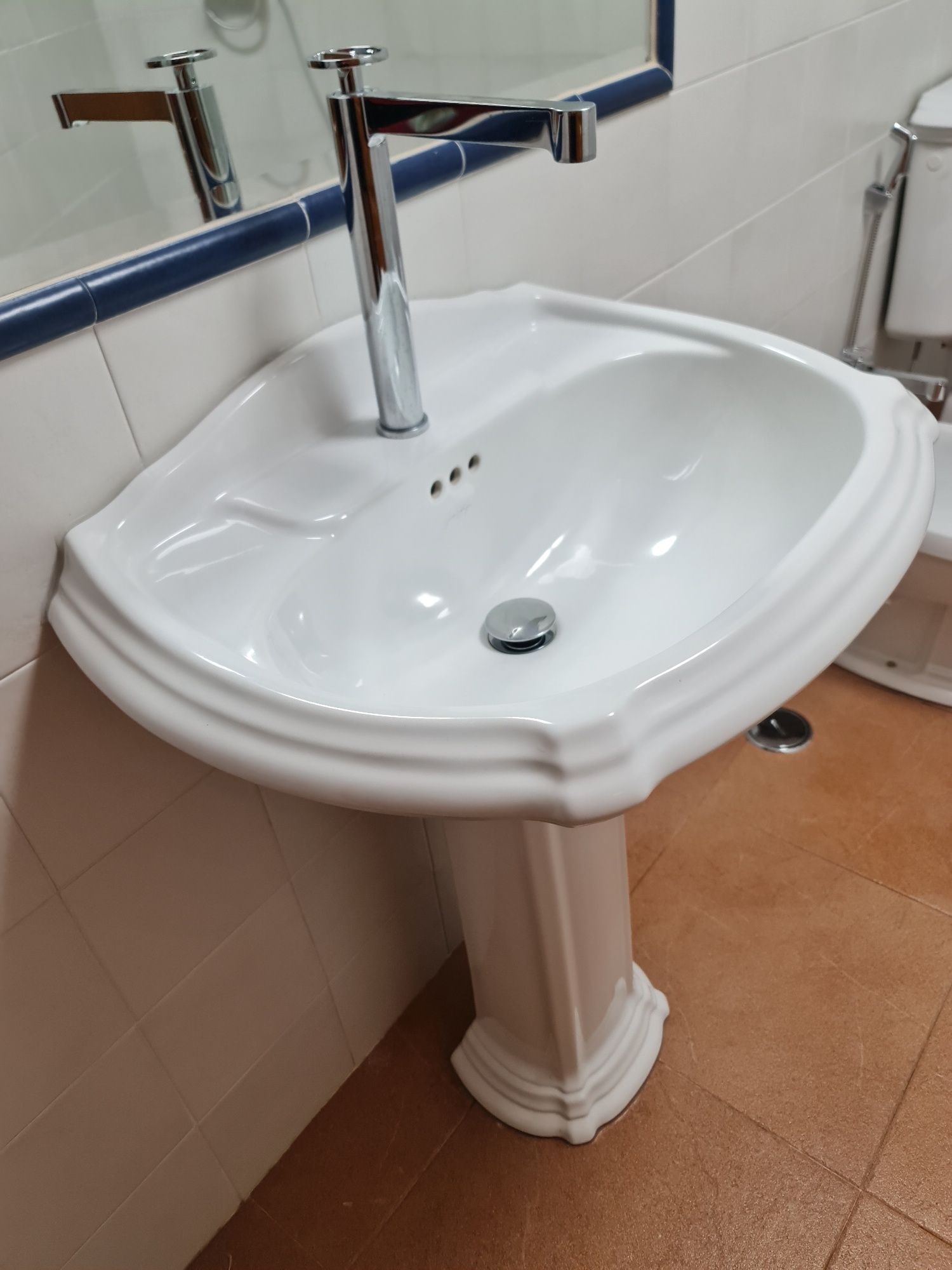 Vendo 9 Torneiras wc imperiale