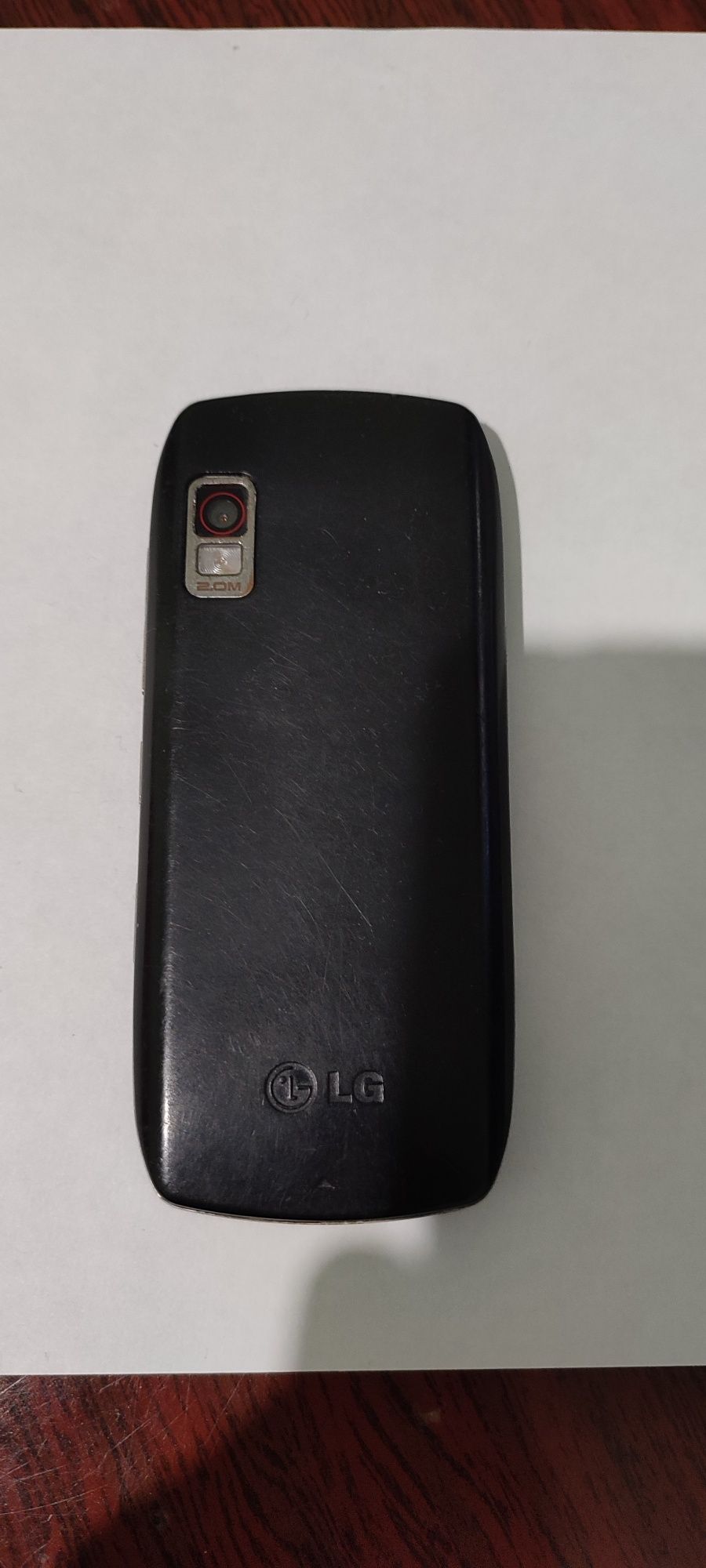 LG GX300 повністю робочий.