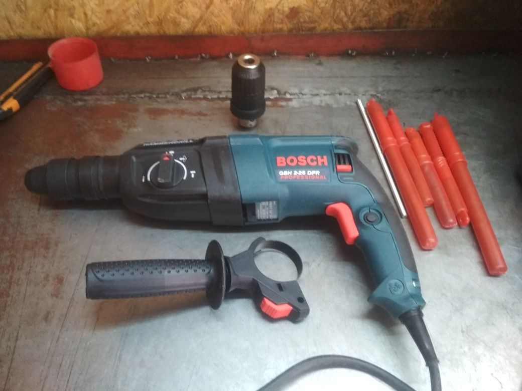 Перфоратор Bosch GBH 2-26 DFR
