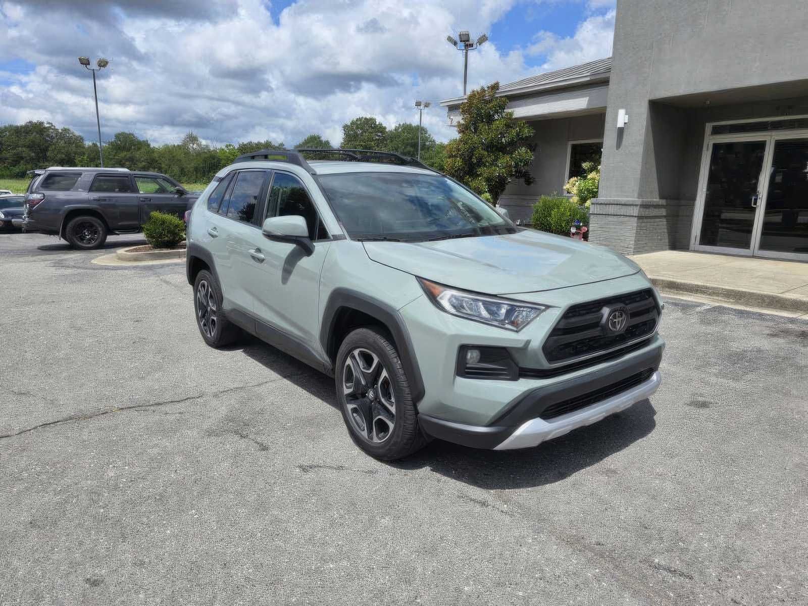 2019 Toyota RAV4 Adventure