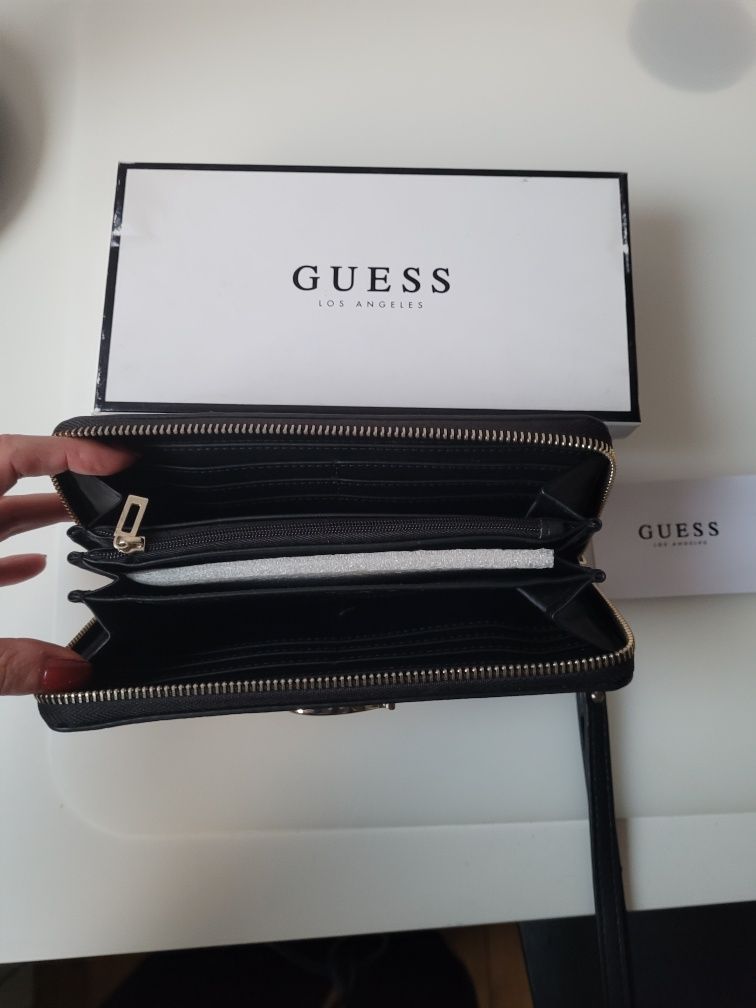 Portfel damski Guess
