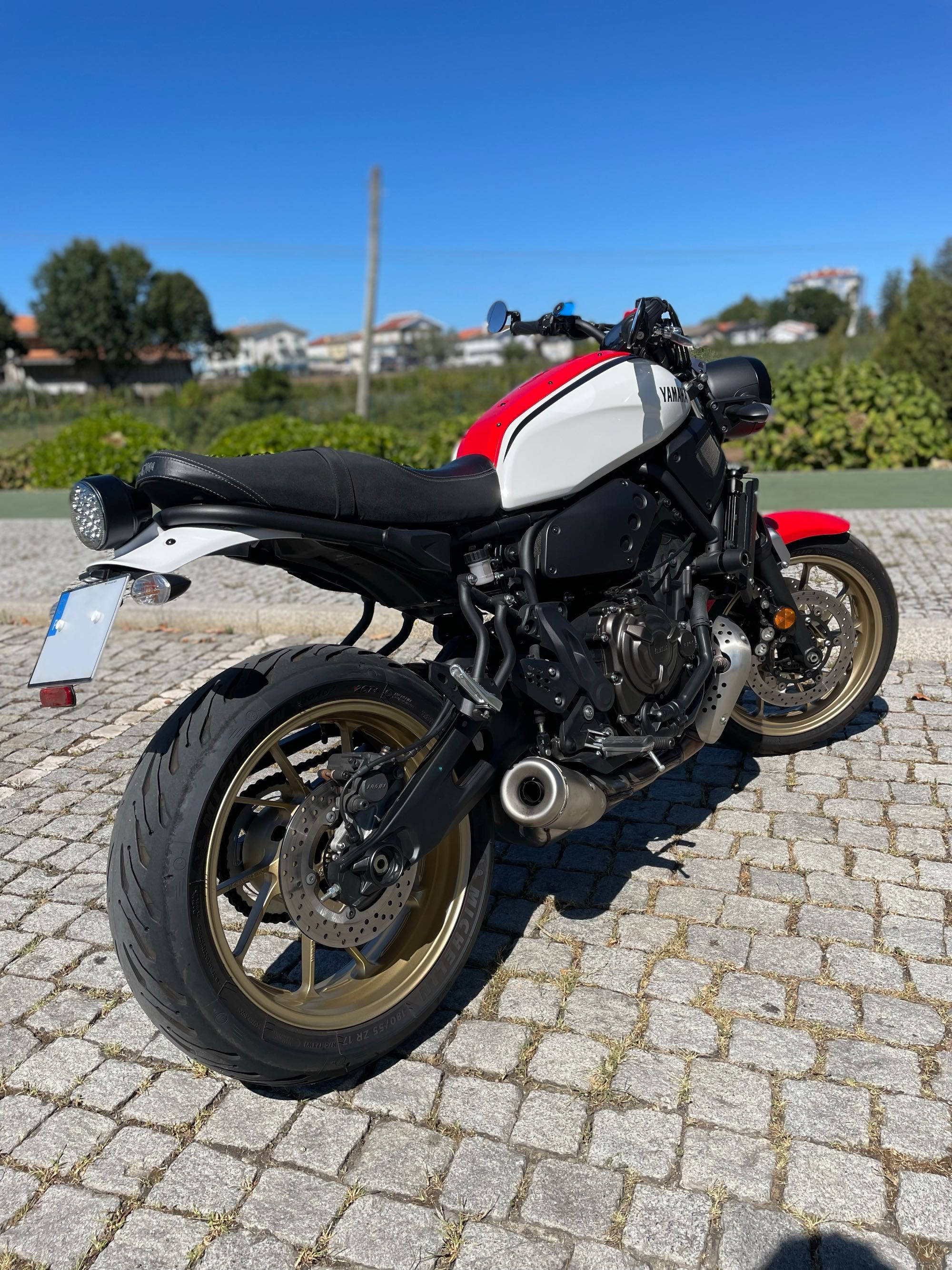 Mota Yamaha XSR 700