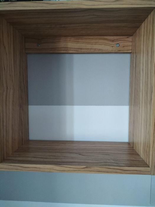 Zestaw mebli.Szafa narożna,komoda,półki wiszące