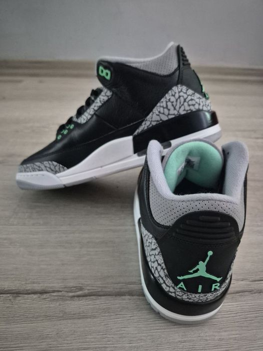 Кросівки Air Jordan Retro 3