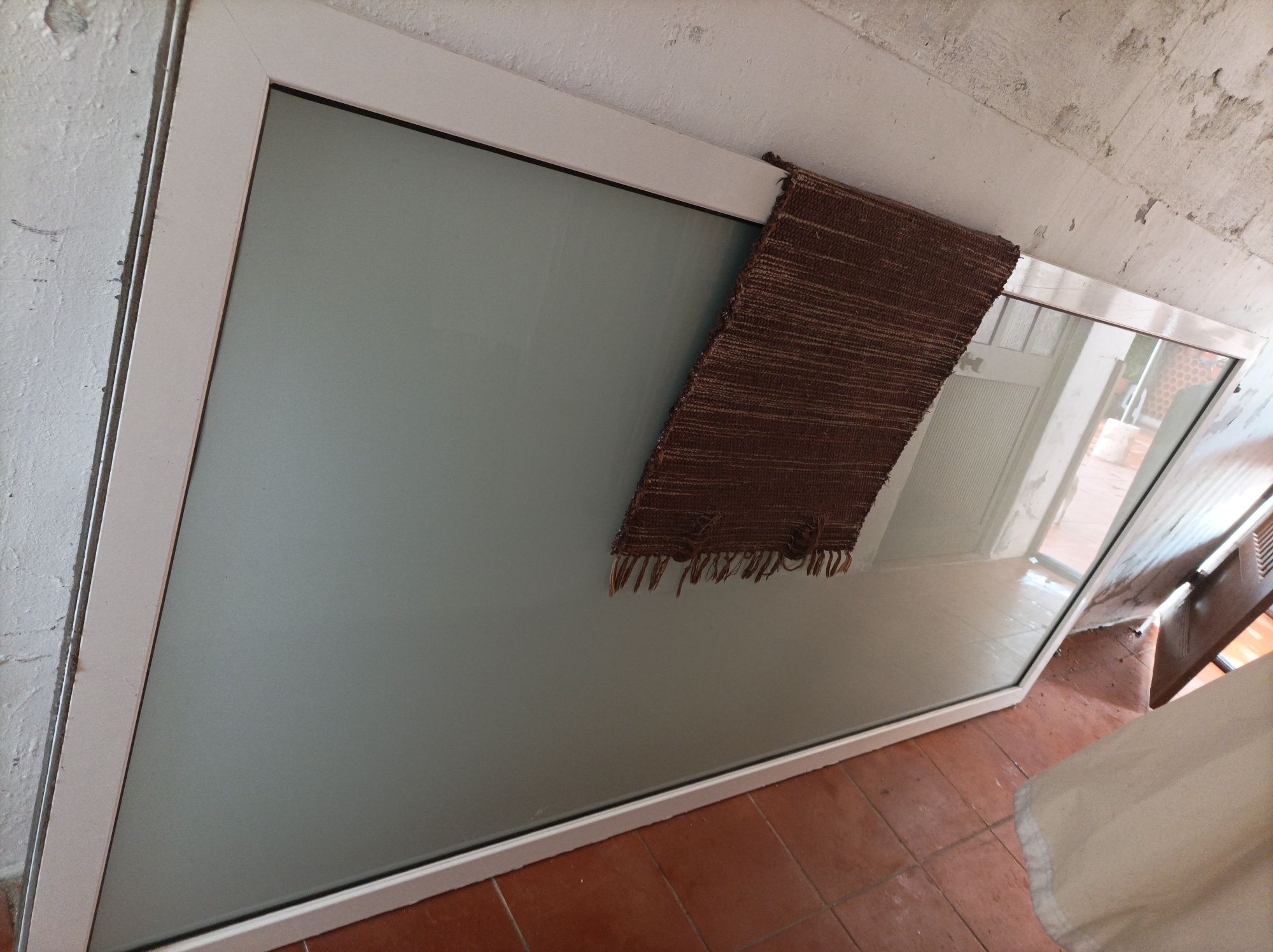 Porta de correr completa com calhas