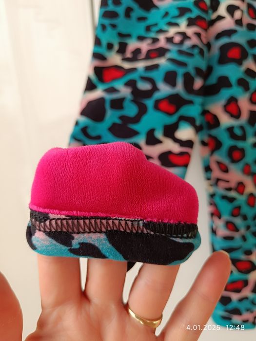 Ocieplane spodnie getry w cętki r 104