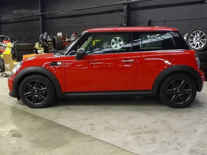 Samochód Mini One