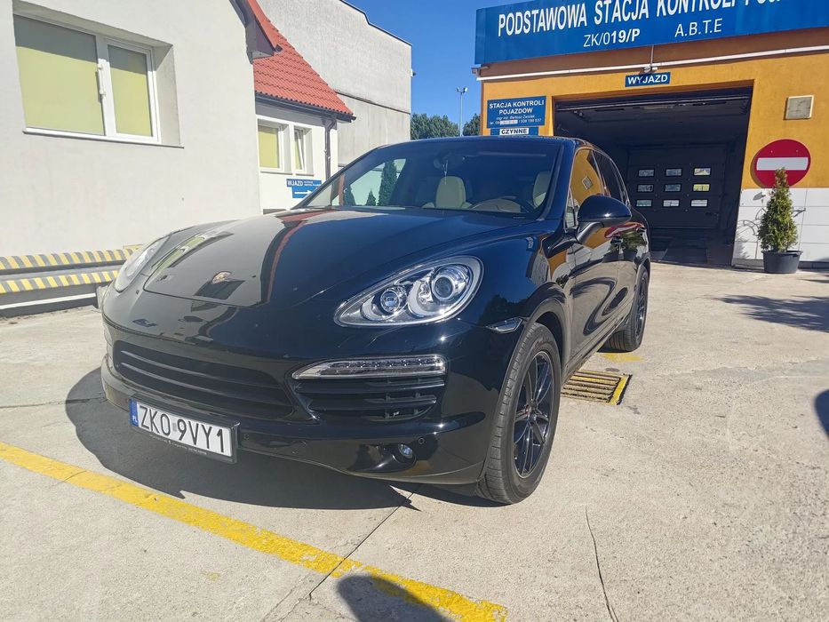 Porsche Cayenne Cayenne, model 2013. Tiptronic 8HP, CRCA, Panorama, Biały Środek.