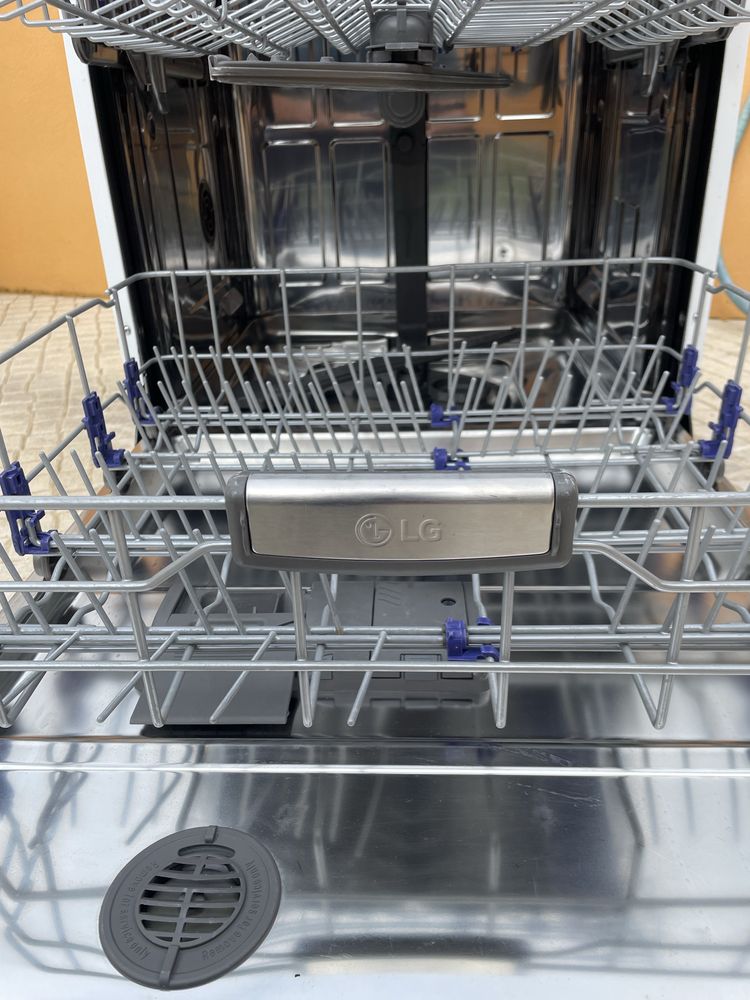 Máquina de lavar loiça Lg (ver oferta)
