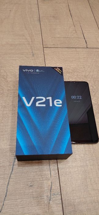 Продам смартфон Vivo