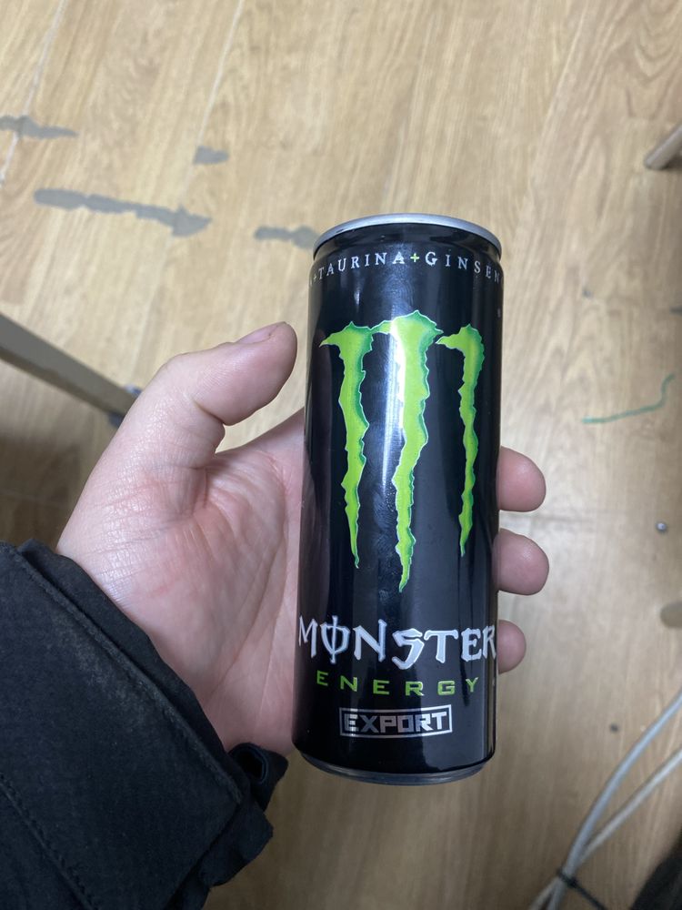 lata da MONSTER ENERGY EXPORT vazia para coleção