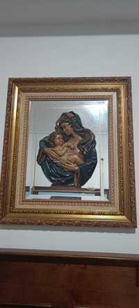 Quadro imagem de madeira pintada á mão com fundo em espelho e moldura