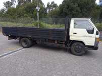 Toyota Dyna 250 - único dono