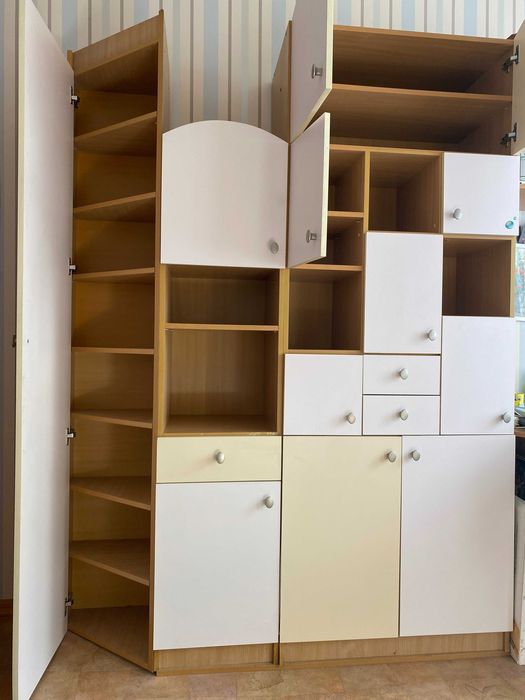 Продам мебель в детскую комнату