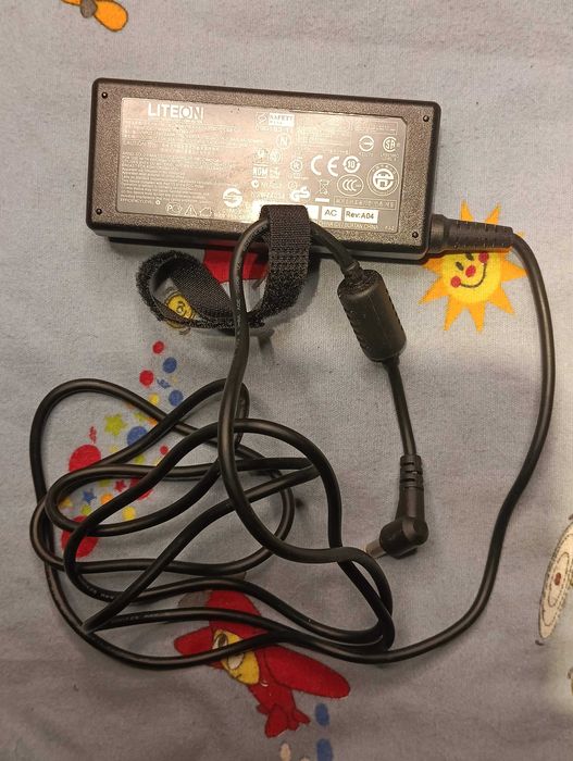 Блок живлення питания зарядне до ноутбука Acer 19V 3.42A (5.5×1.7mm)