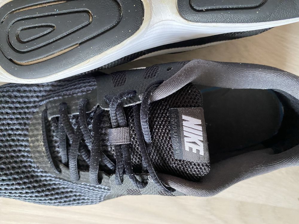 Кросівки чоловічі для роботи  44р28см Nike Revolution originaj Найк
