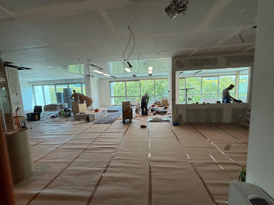 Reforma de ESCRITÓRIOS e ESPAÇOS COMERCIAIS