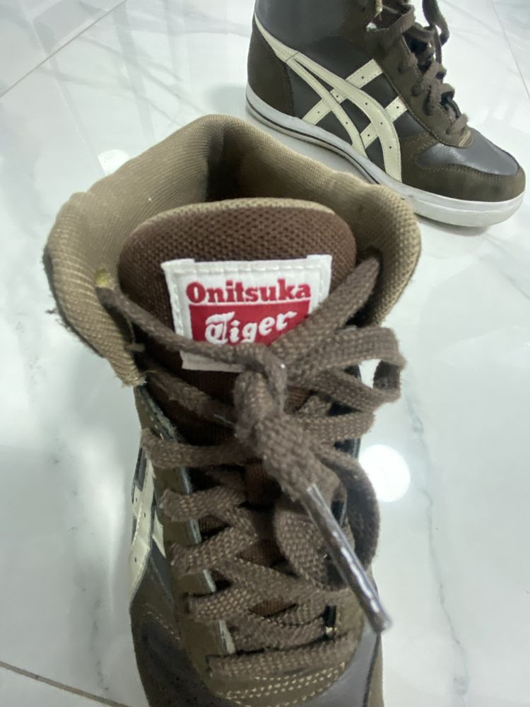 Onitsuka tiger asics